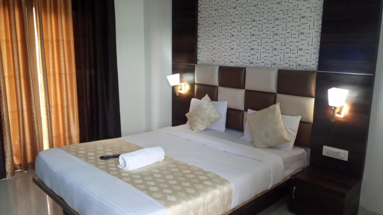 Mahābaleshwar Royal Honey Resort מראה חיצוני תמונה